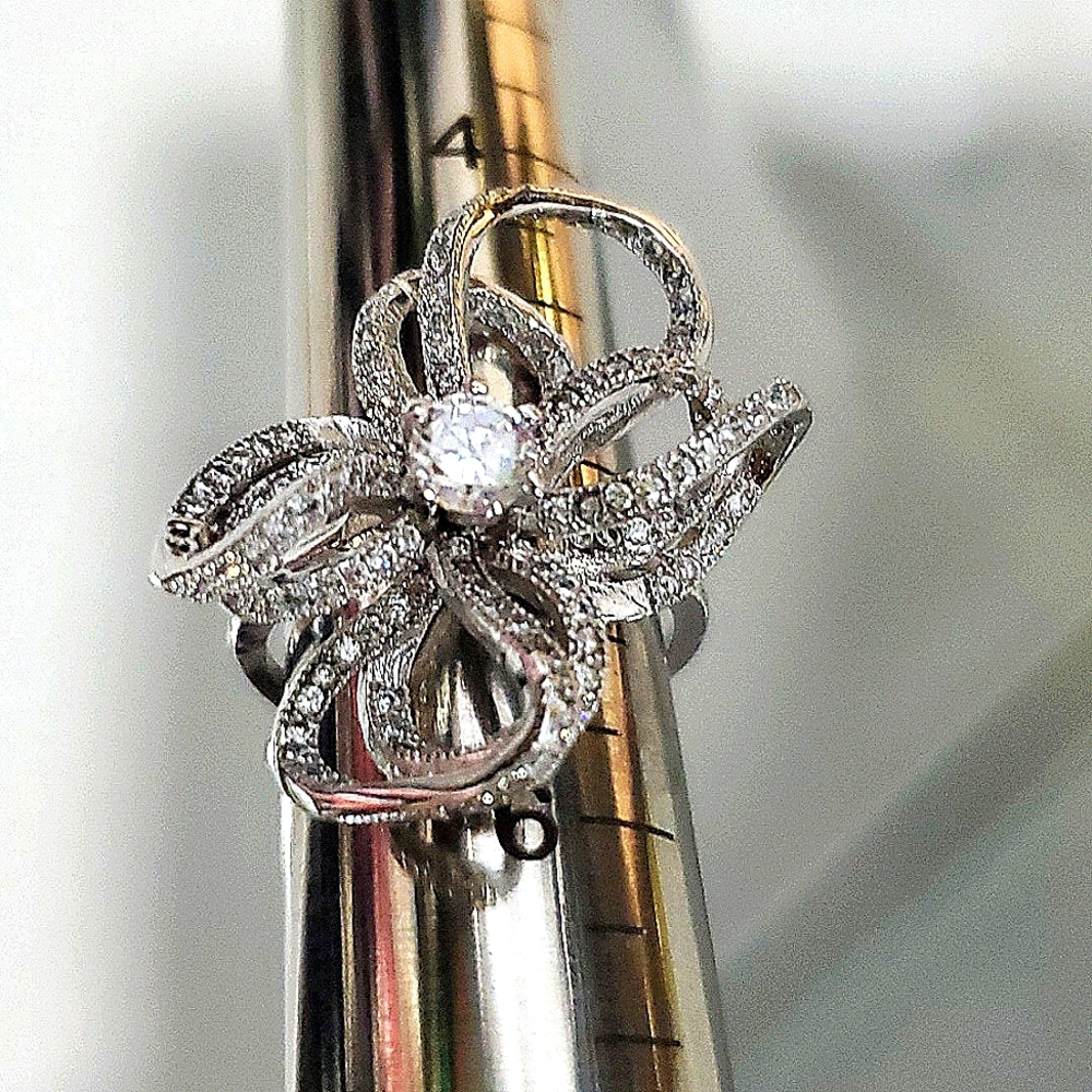 BOW RING | Size 5.25 - Picture 3 of 6